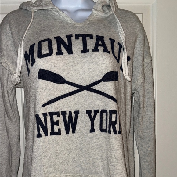 Gray Montauk New York Hoodie - Picture 3 of 6
